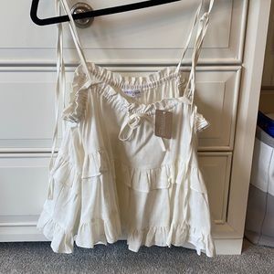 NWT VESTIQUE RUFFLE TANK